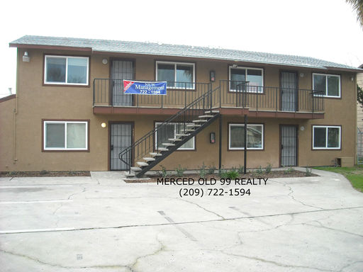 2 Bedroom / 1 Bath Apt – photo 1