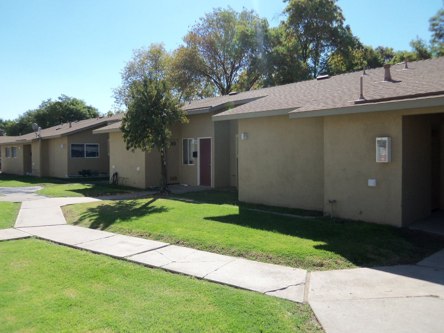 Merced Apartment: 3rd  Street