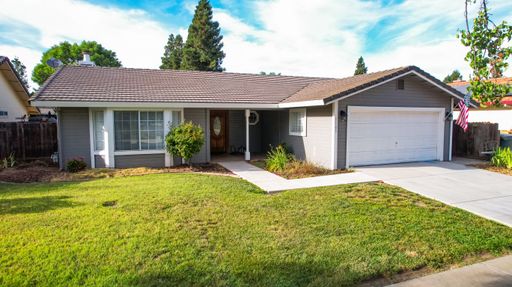 MOVE-IN SPECIAL -$1950/MONTH! Take advantage of this limited-time move in special! Enjoy $1950/month for your first three months. After the initial 3-month special period, the monthly rent will return to the regular market rate of $2150/month. – photo 1