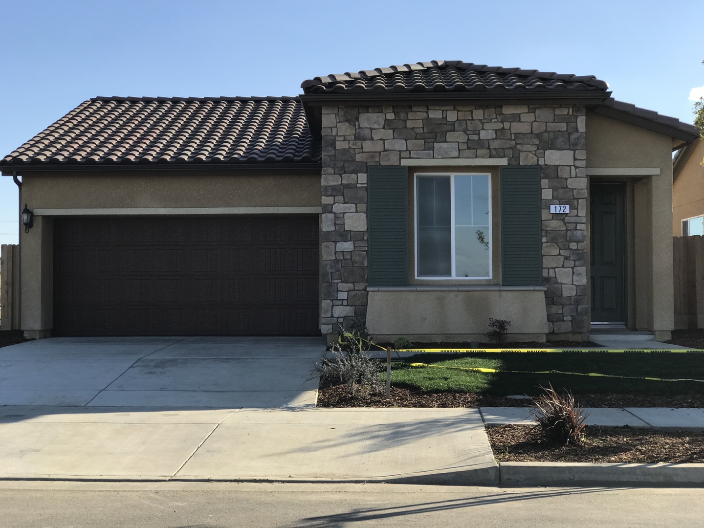 Merced House: 172 Barker