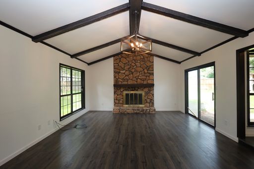 Listing photo thumbnail