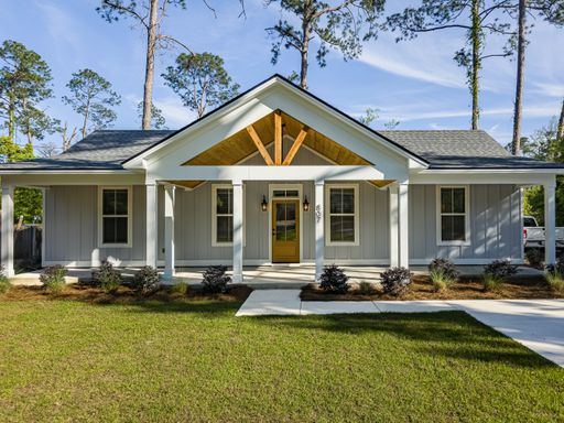 Listing photo thumbnail