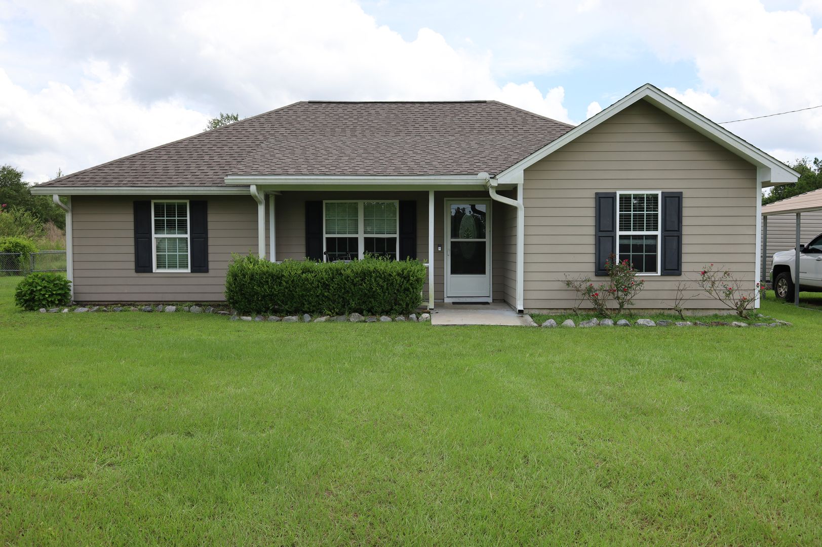 37 Oscar Carter Lane, Naylor, GA 31642