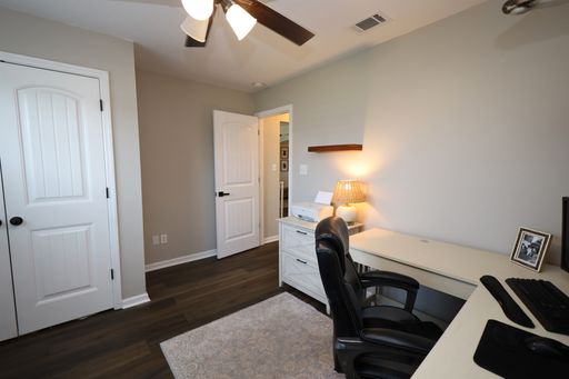 Listing photo thumbnail