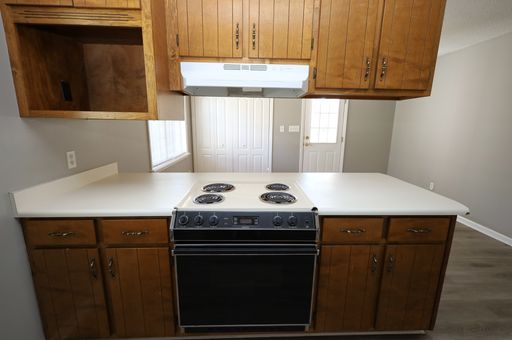 Listing photo thumbnail