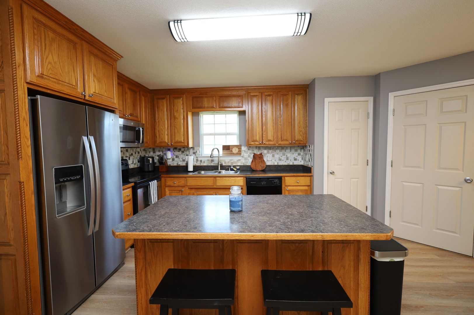 Listing photo