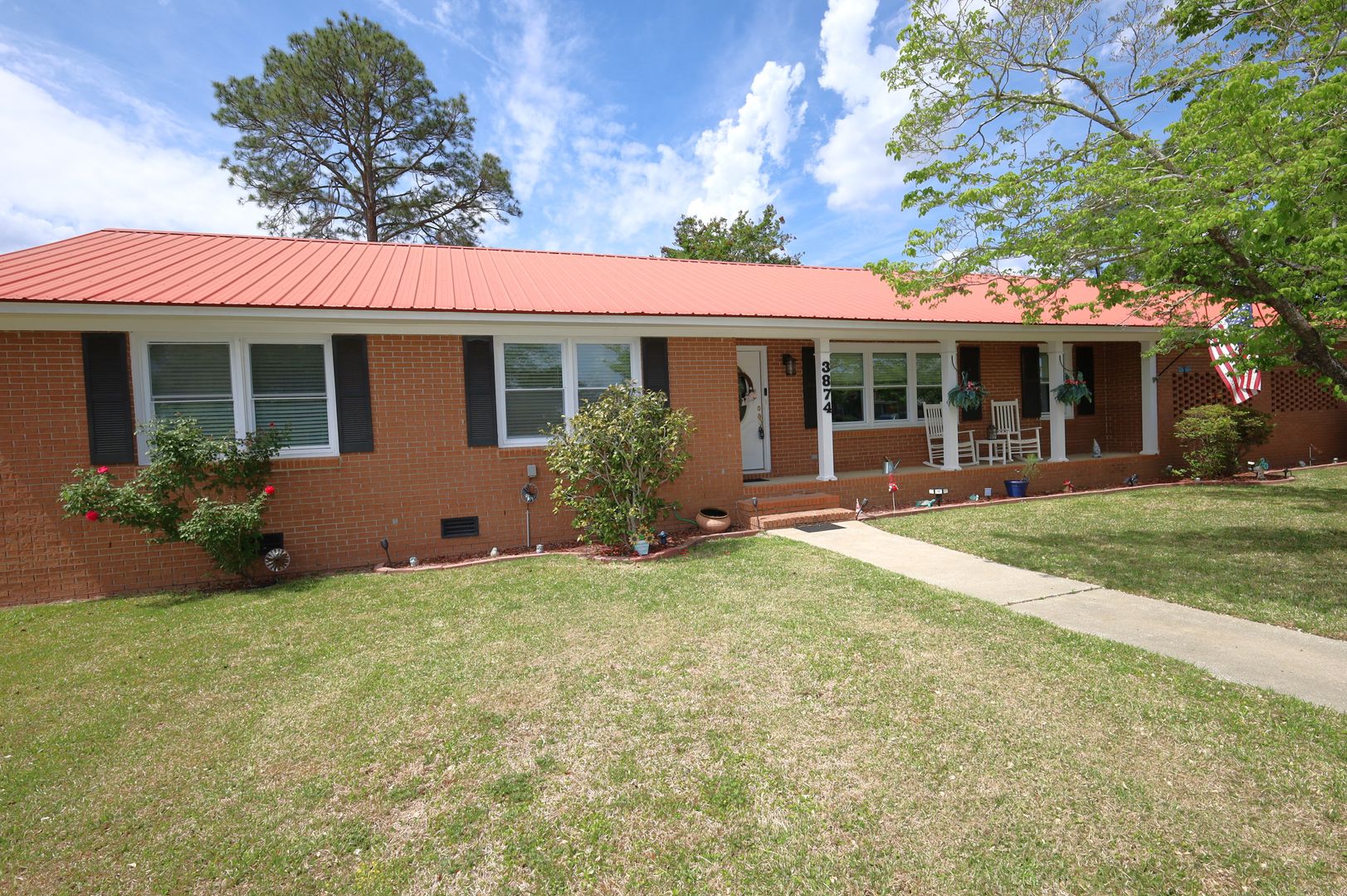 Valdosta House: 3874 Camellia Drive