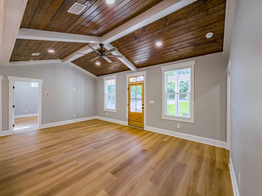 Listing photo thumbnail