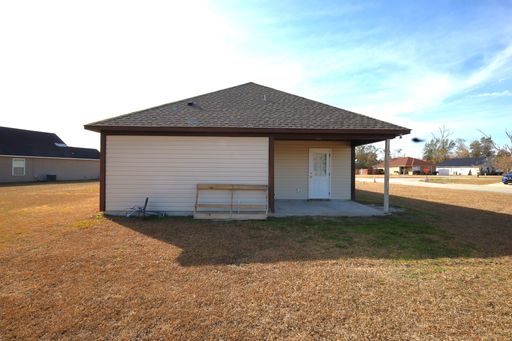 Listing photo thumbnail