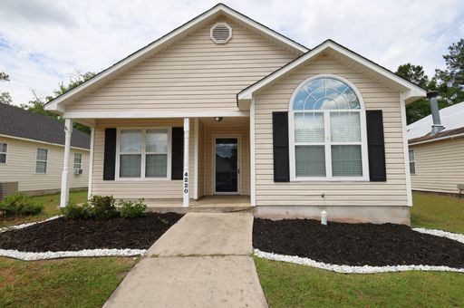 Listing photo thumbnail