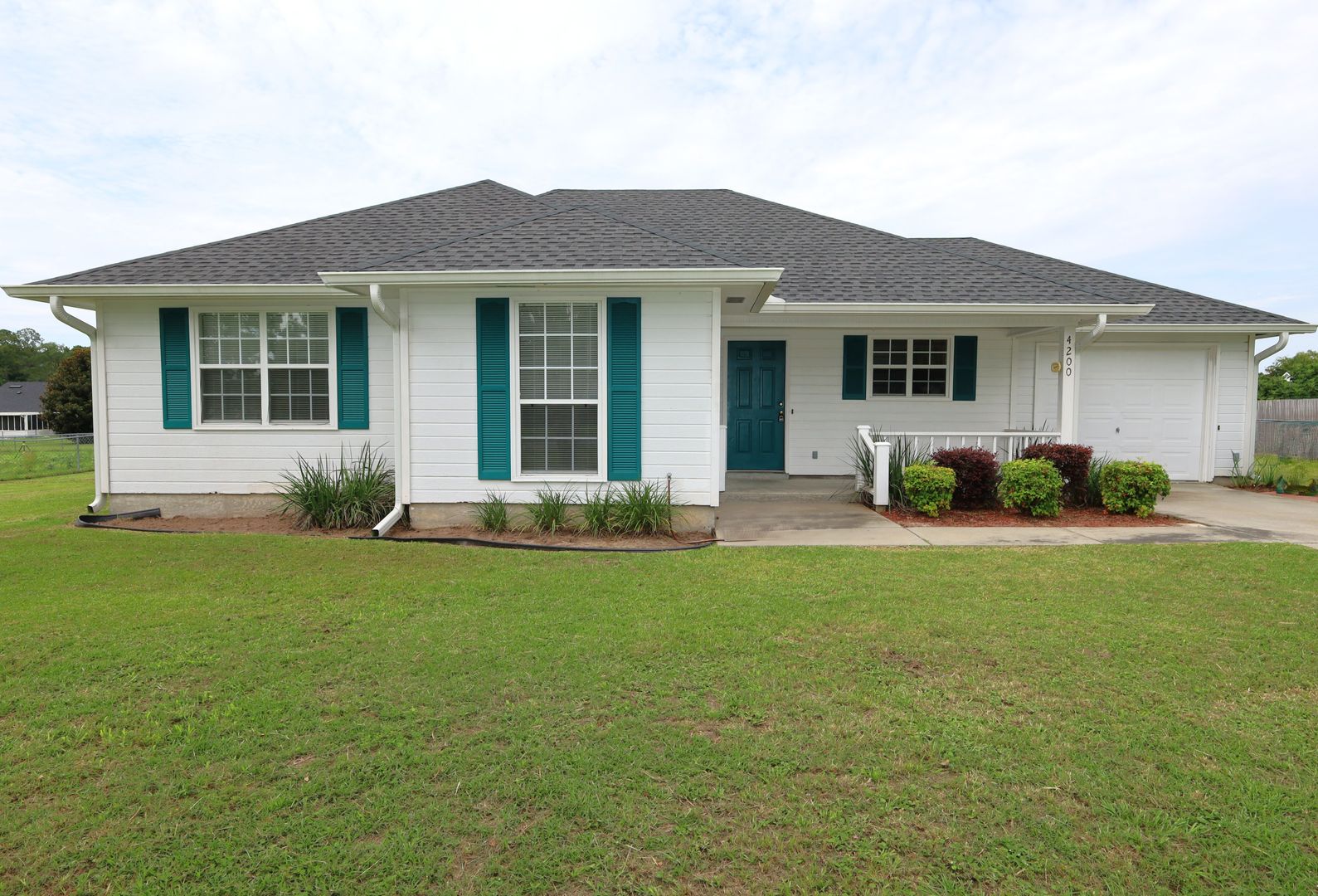 Valdosta House: 4200 Shadowwood Dr