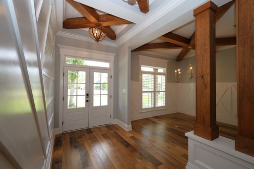 Listing photo thumbnail