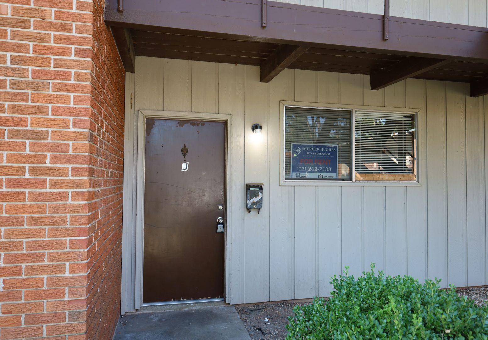 Valdosta Apartment: 207 East Moore Street