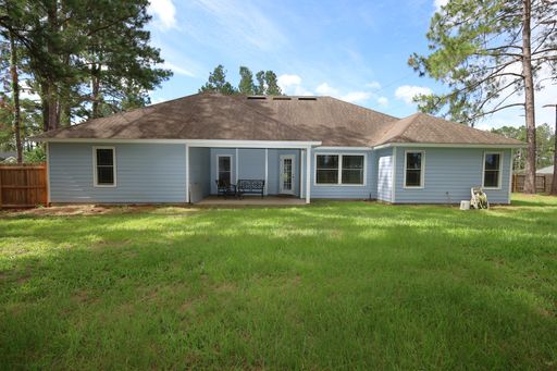 Listing photo thumbnail