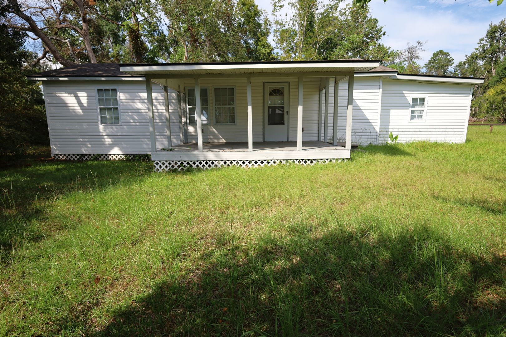 Valdosta House: 2948 Dogwood Circle