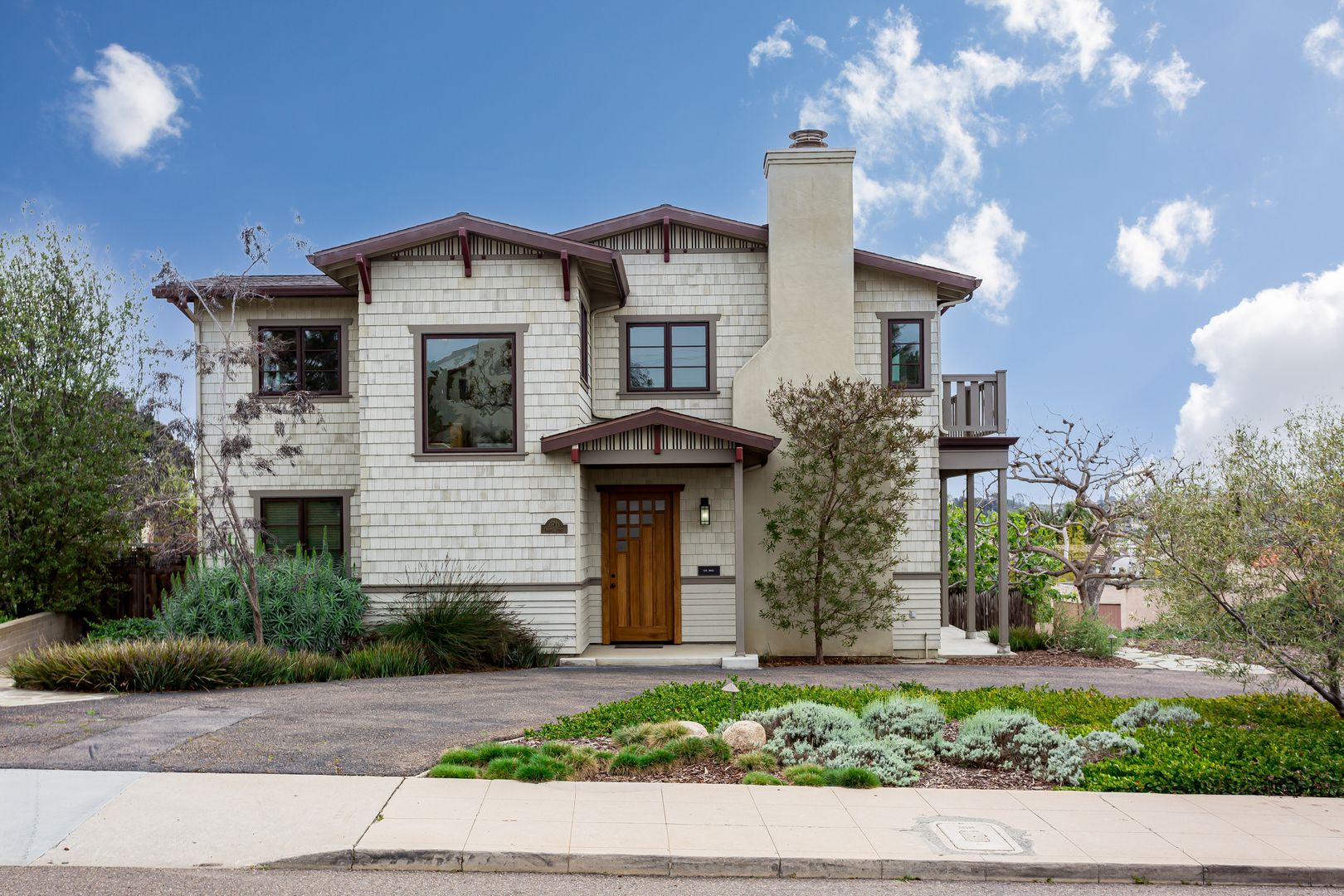 San Diego House: 3749 Elliott St.