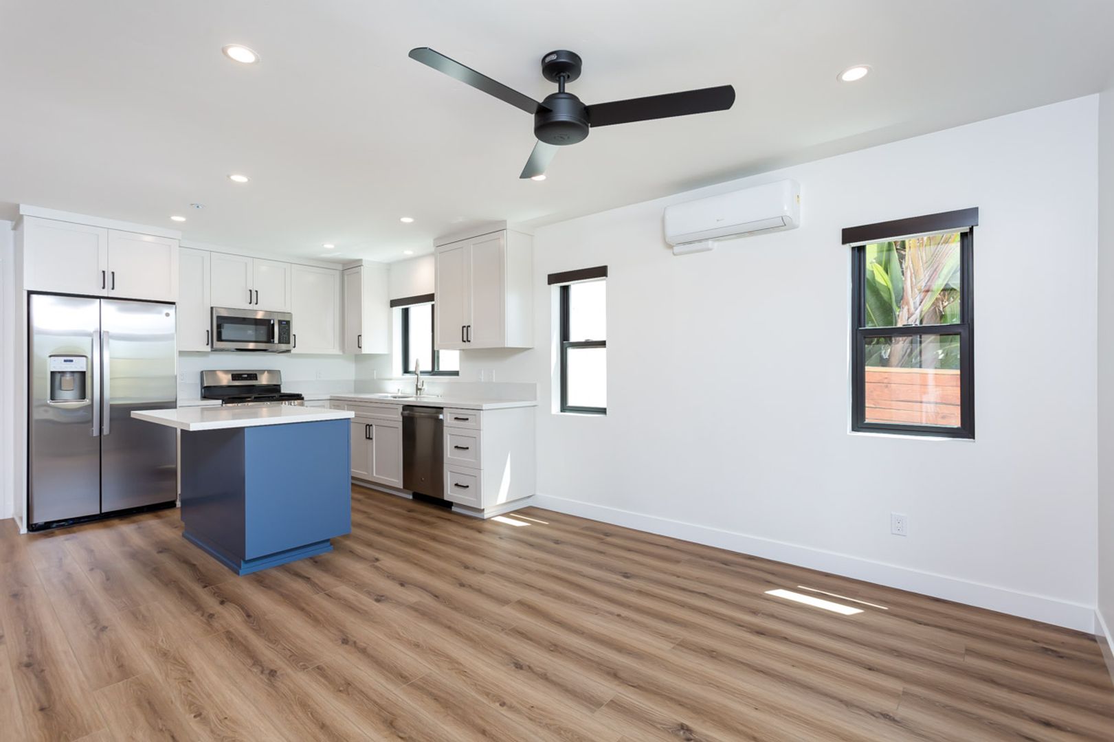 San Diego Apartment: 2610-2612 Juan Street