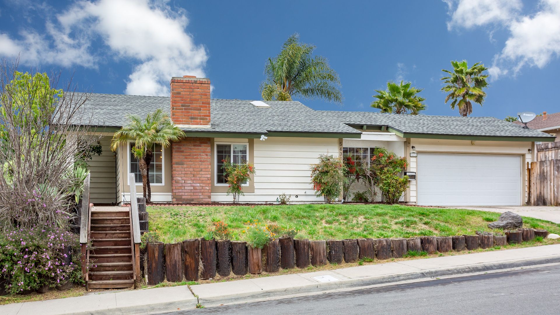 San Diego House: 5436 Mantua Ct