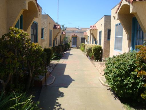 4822 Mansfield St – photo 1