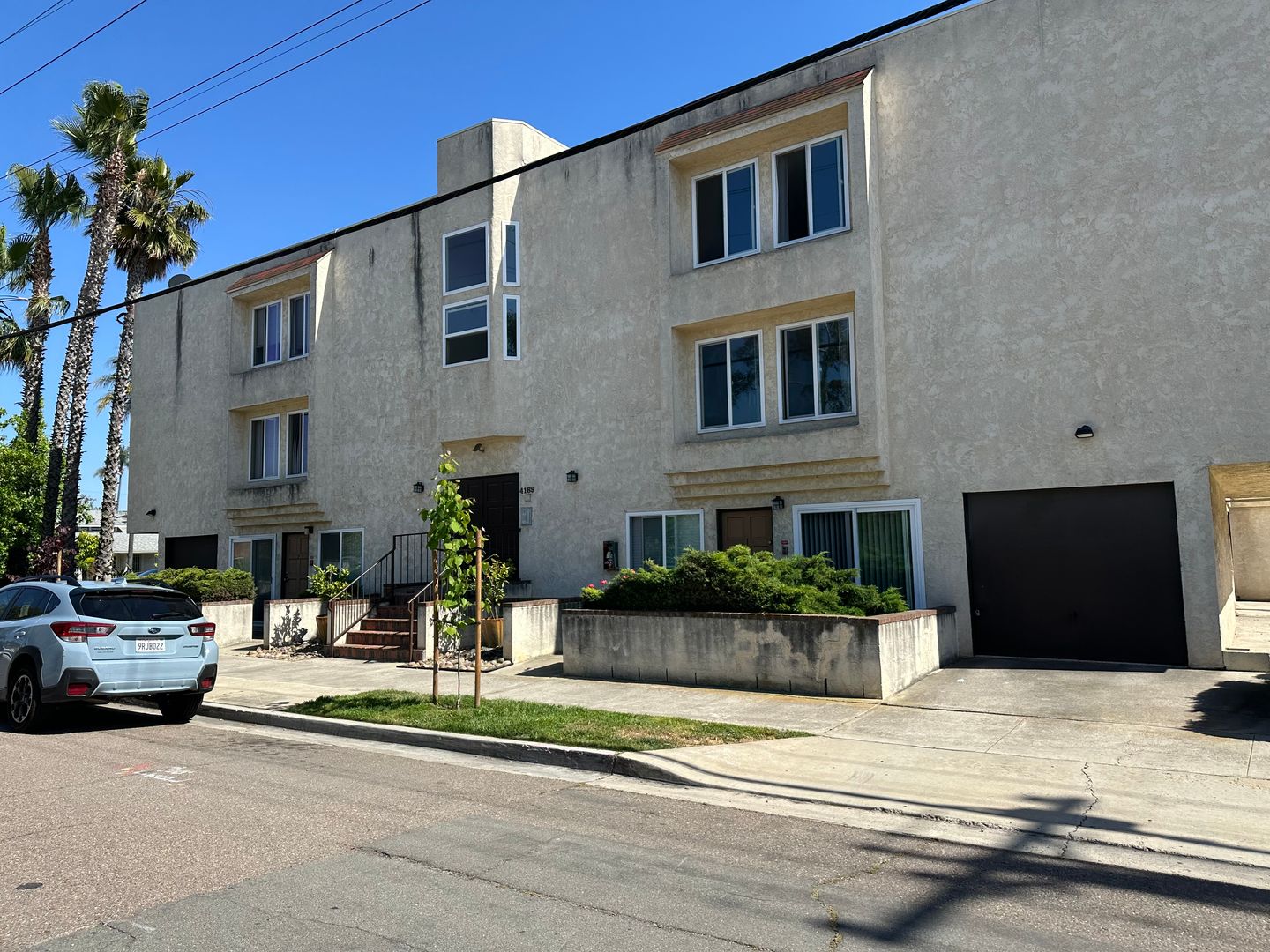 San Diego Apartment: 4189 Monroe Ave