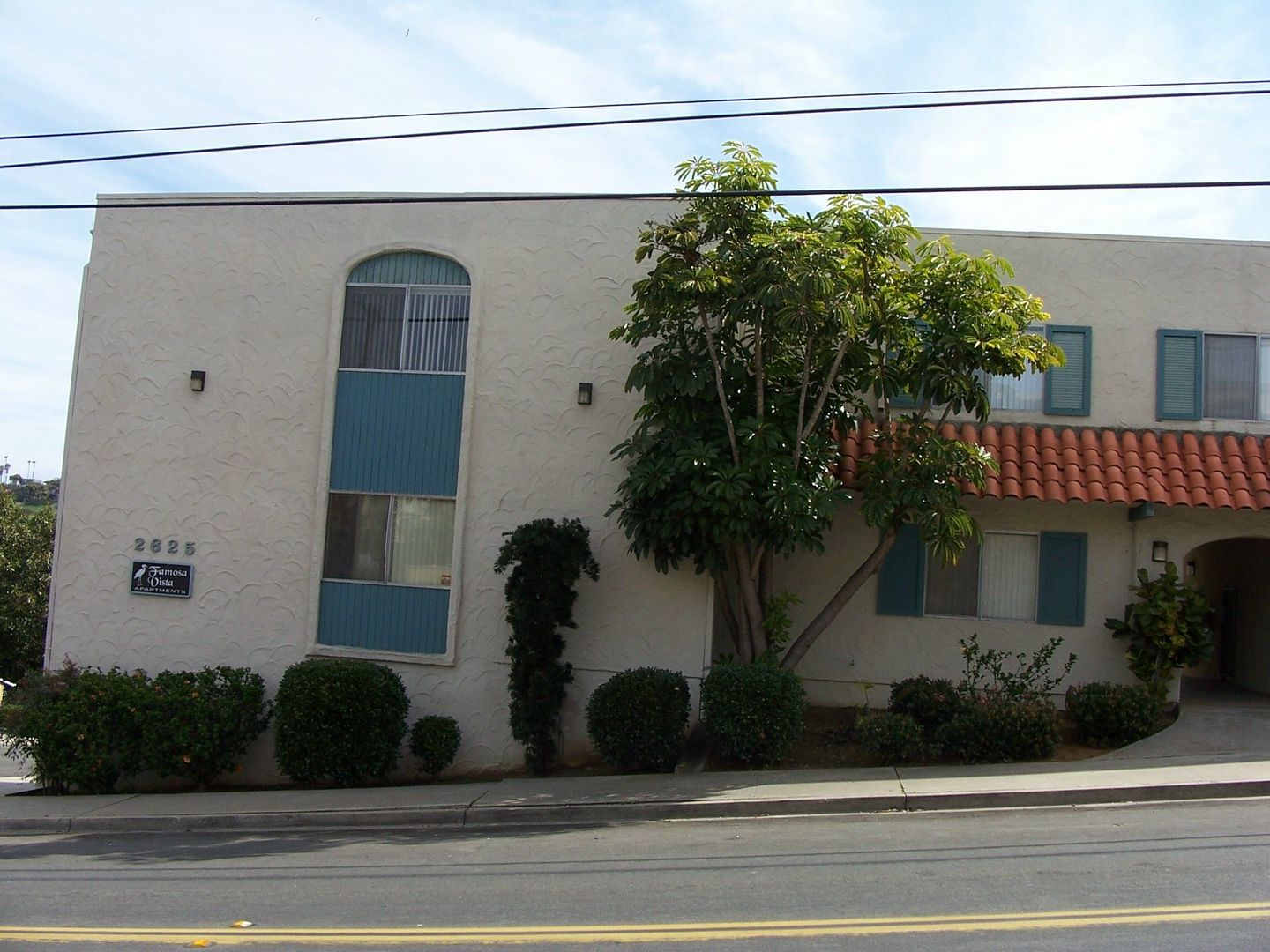 San Diego Apartment: 2625 Camulos St