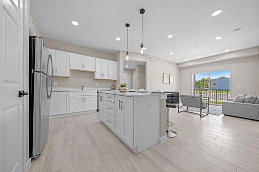 1st Floor 2 Bed 2 Bath – photo 1