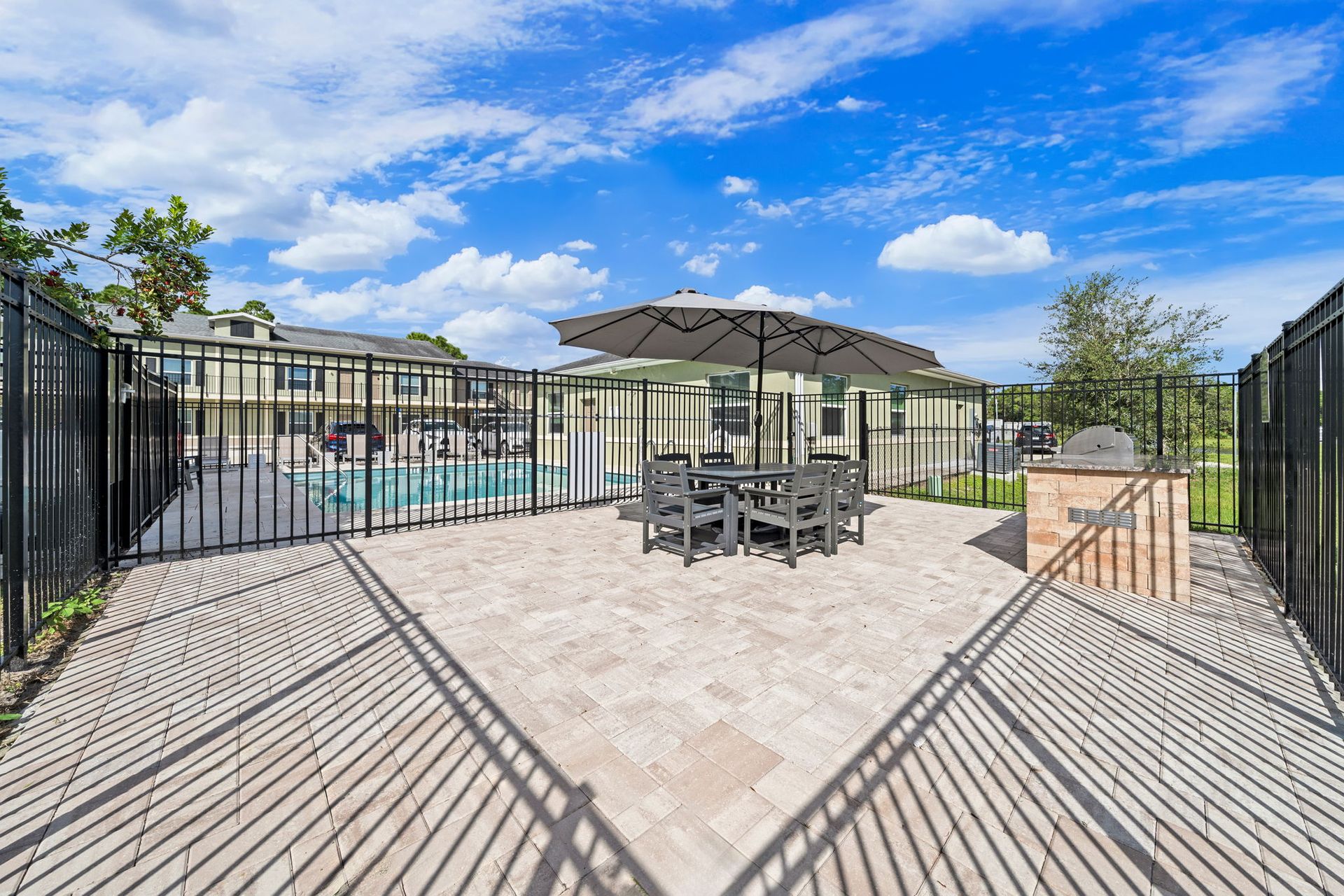 Palm Bay Apartment: 484 Mercury Ave SE