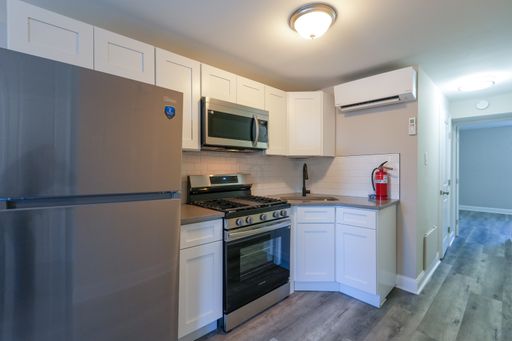 1 Bedroom Rental – 1335 S 8th St 2nd Fl, Philadelphia, PA 19147