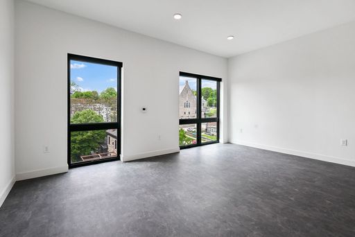 424 N. 3rd Street - 303, Burlington, IA 52601