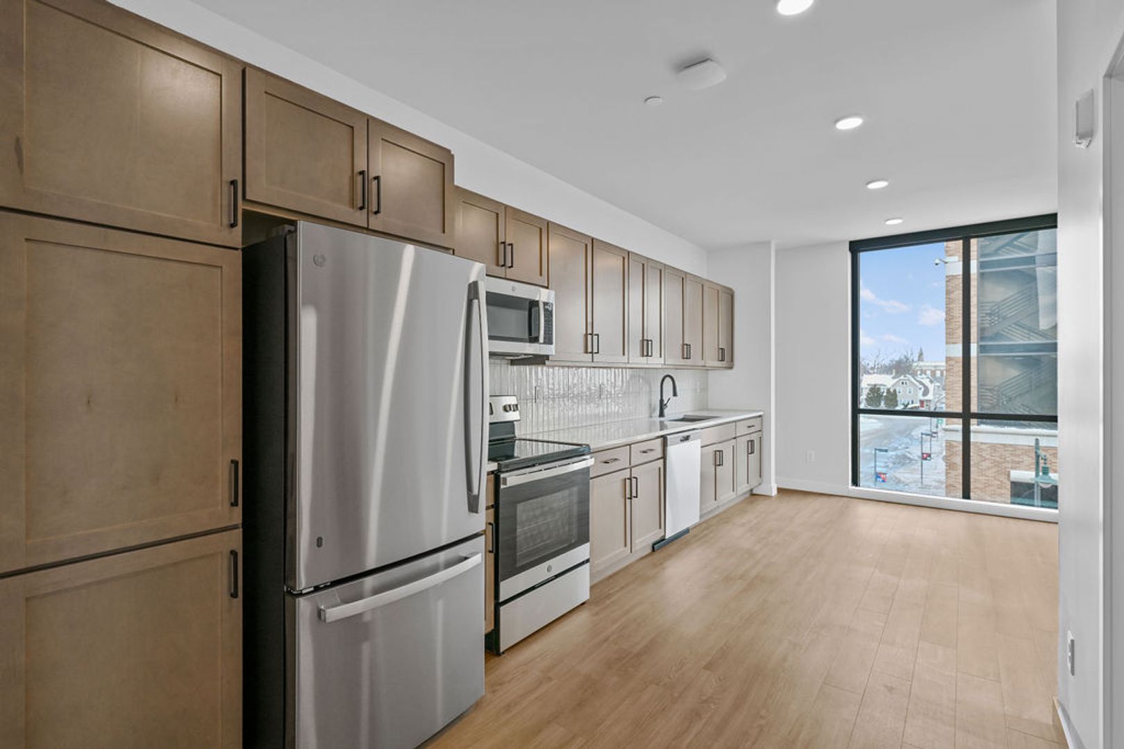 Appleton Apartment: 115 E. Washington St.