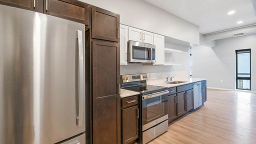 2 Bed / 1 Bath Unit - B2 – photo 1