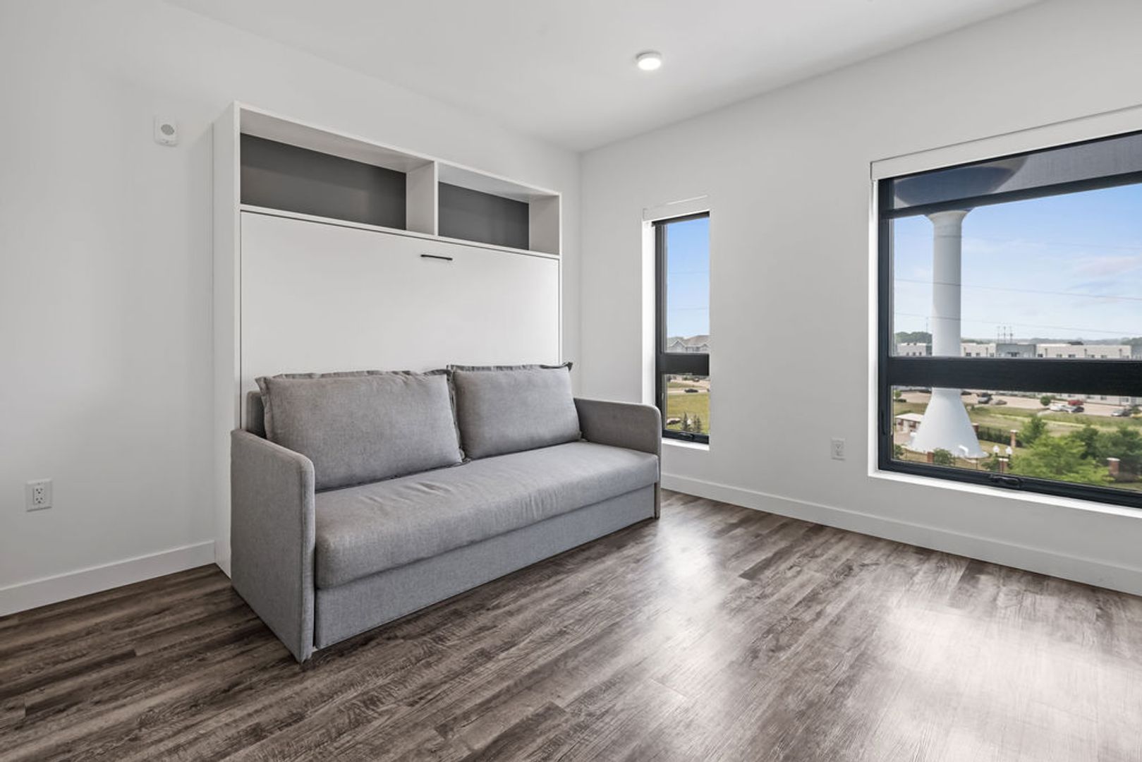 Oshkosh Apartment: 155 Jackson Street