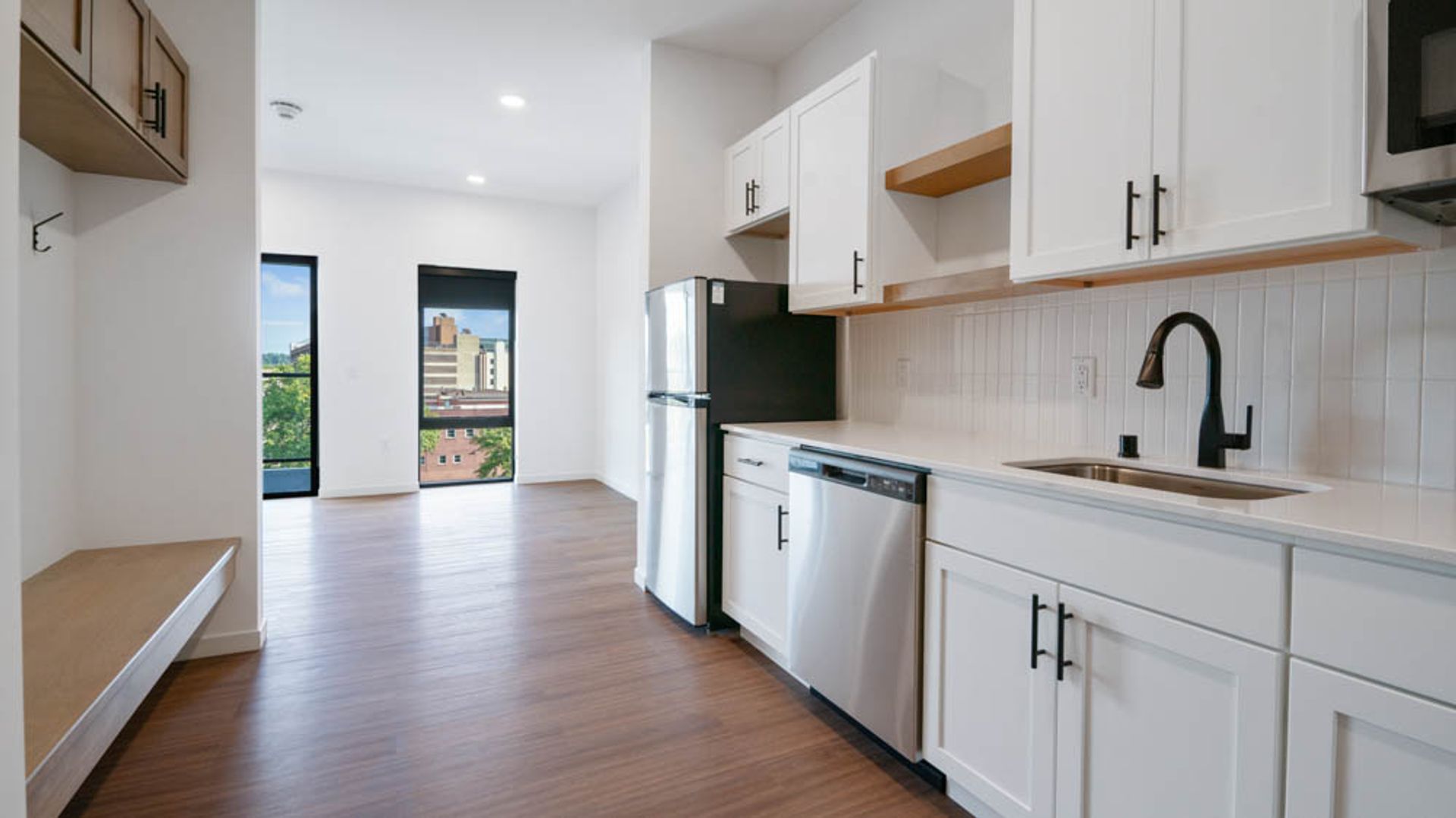 Eau Claire Apartment: 100 N Farwell Street