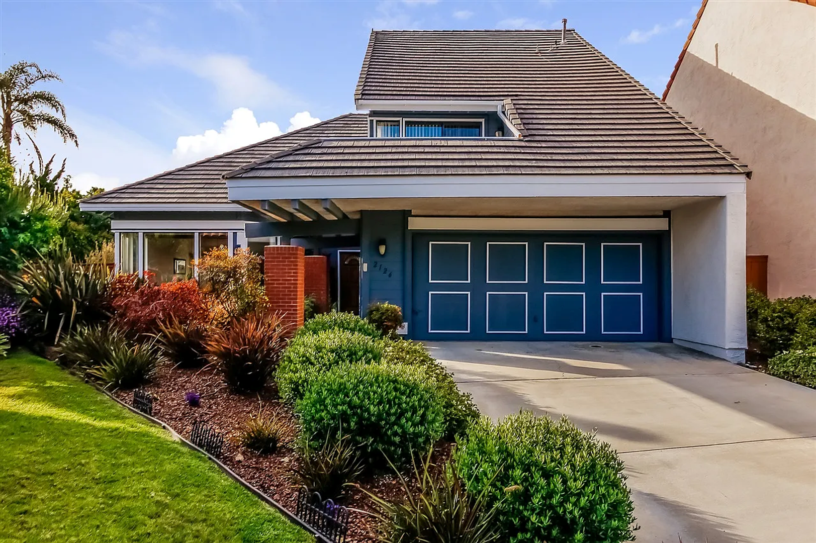 Carlsbad House: 2126 Pine Crest Way