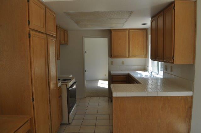 Escondido House: 2174 Shadetree Lane