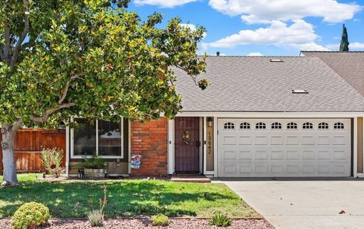 4 Bedroom Townhome in the Midland Grove Community of Poway – photo 1