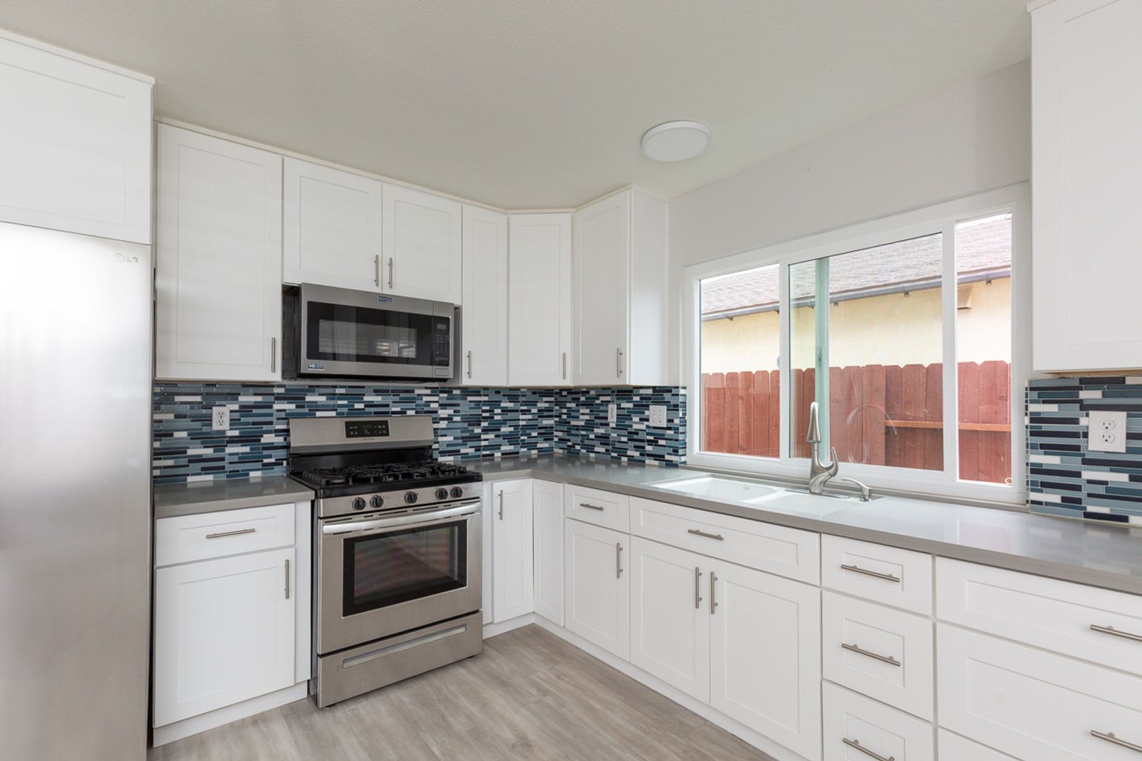 San Diego House: 11355 Camarosa Circle