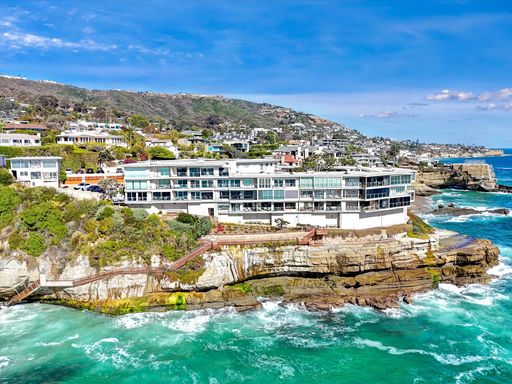 2 Bedroom Oceanfront Condo in South Laguna Beach – photo 1