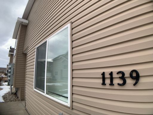 3 Bed 2.5 Bath Townhome – photo 1