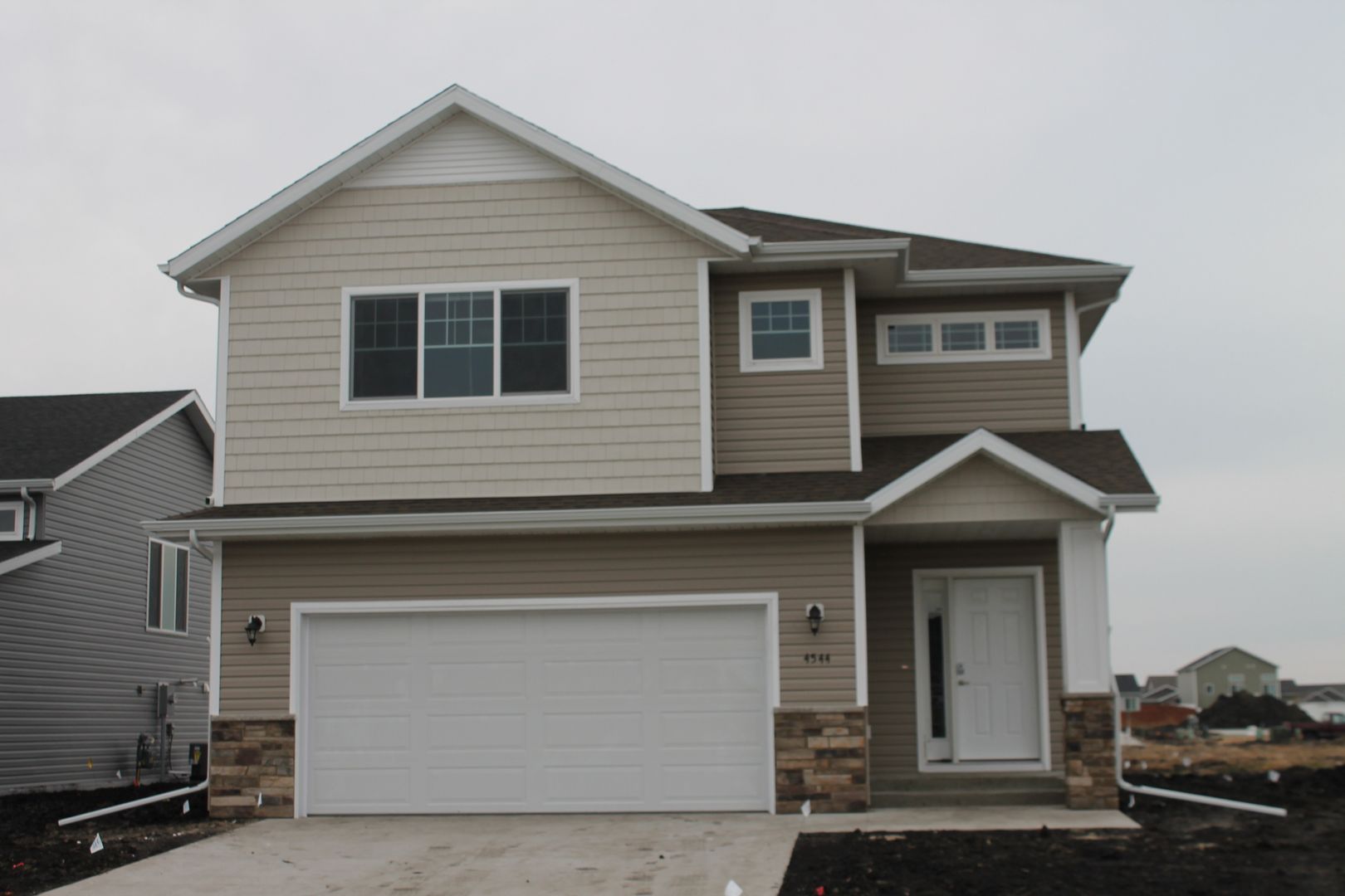 Moorhead House: 4544 12th St S