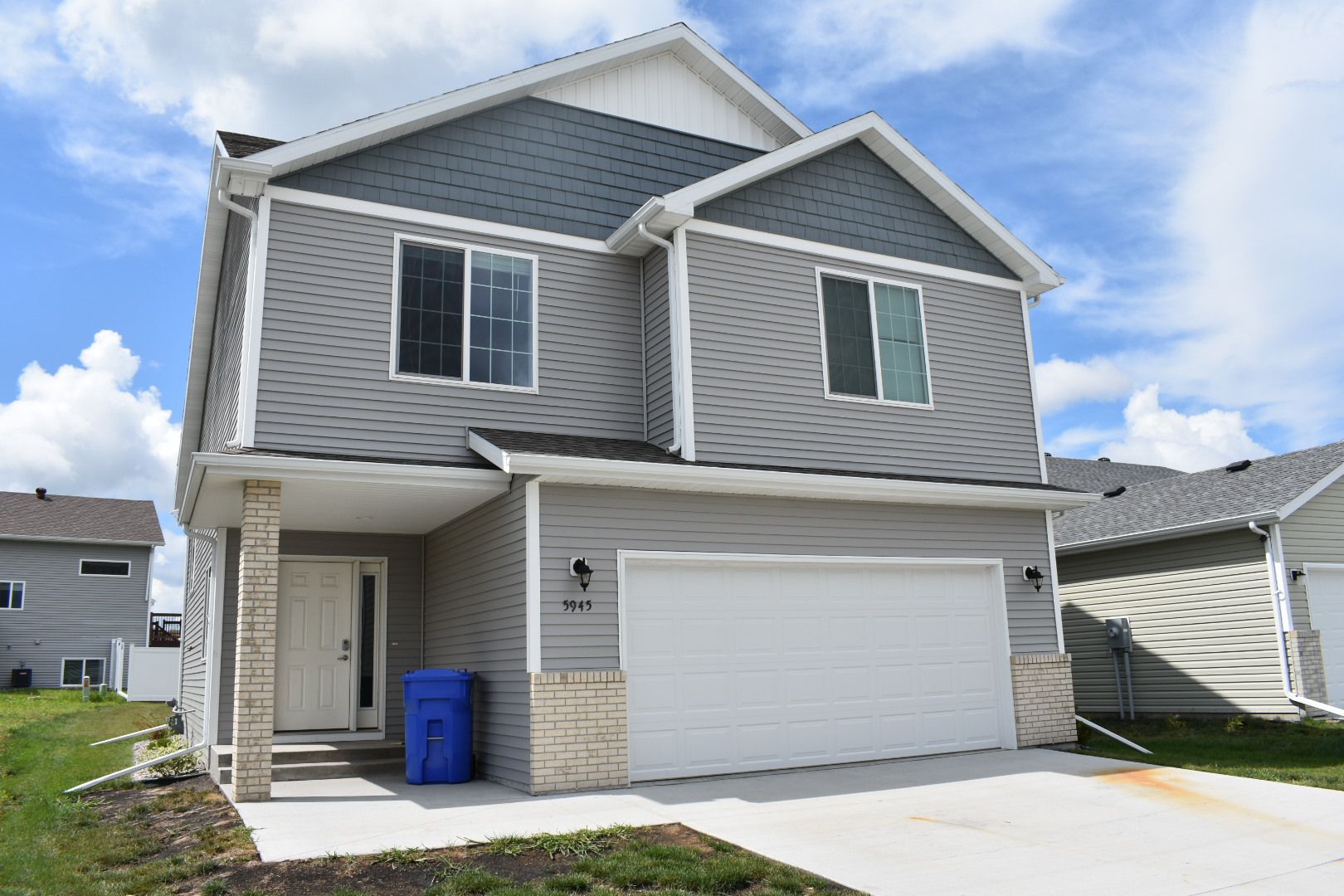 Fargo House: 5945 59th St S