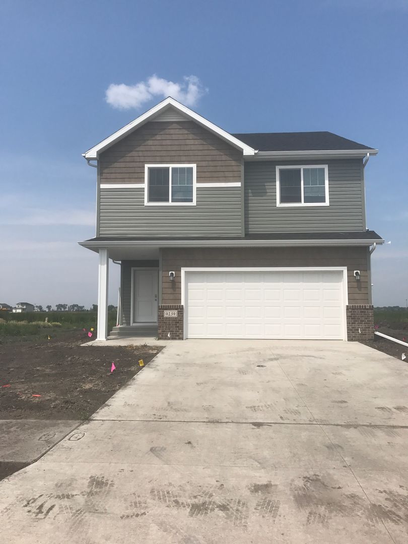 Moorhead House: 4134 14th Ave S