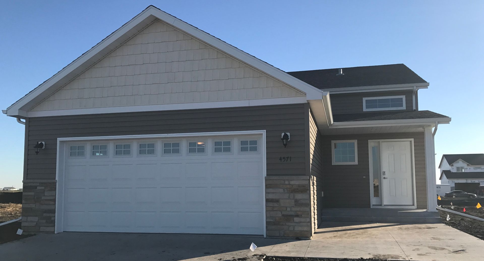 Moorhead House: 4571 Bluestem Way