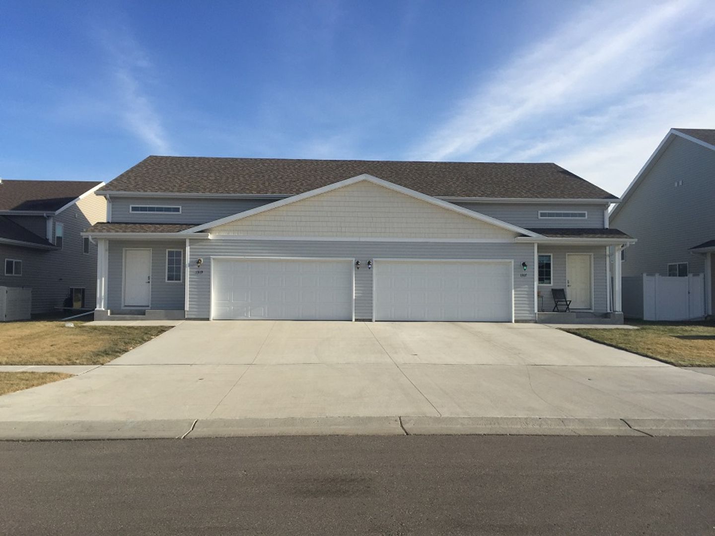 West Fargo House: 1319 5th St NW