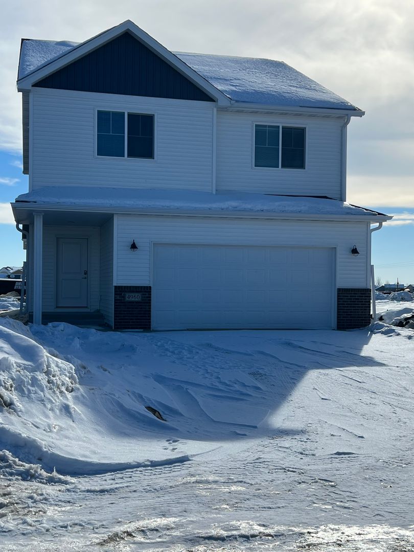 Fargo House: 4960 37th Ave S