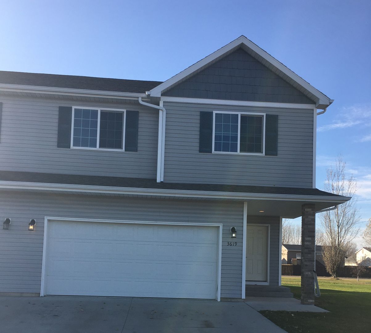 Moorhead House: 3619 15th St S