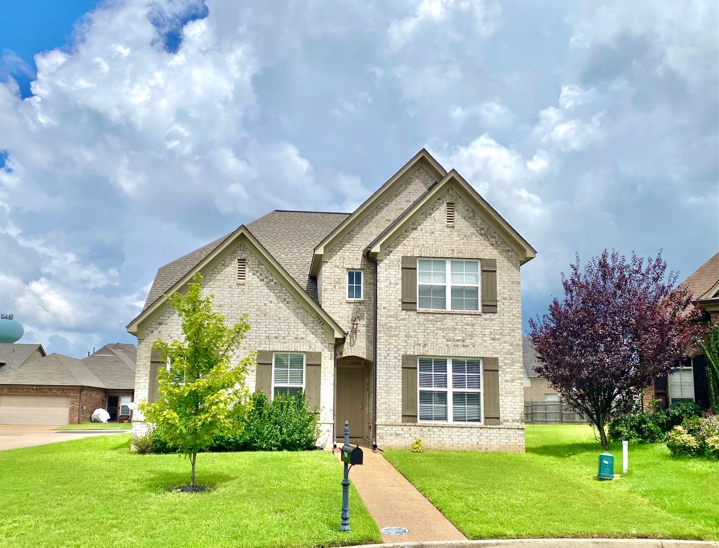 Memphis Apartment: 7545 Glen Laurel Way