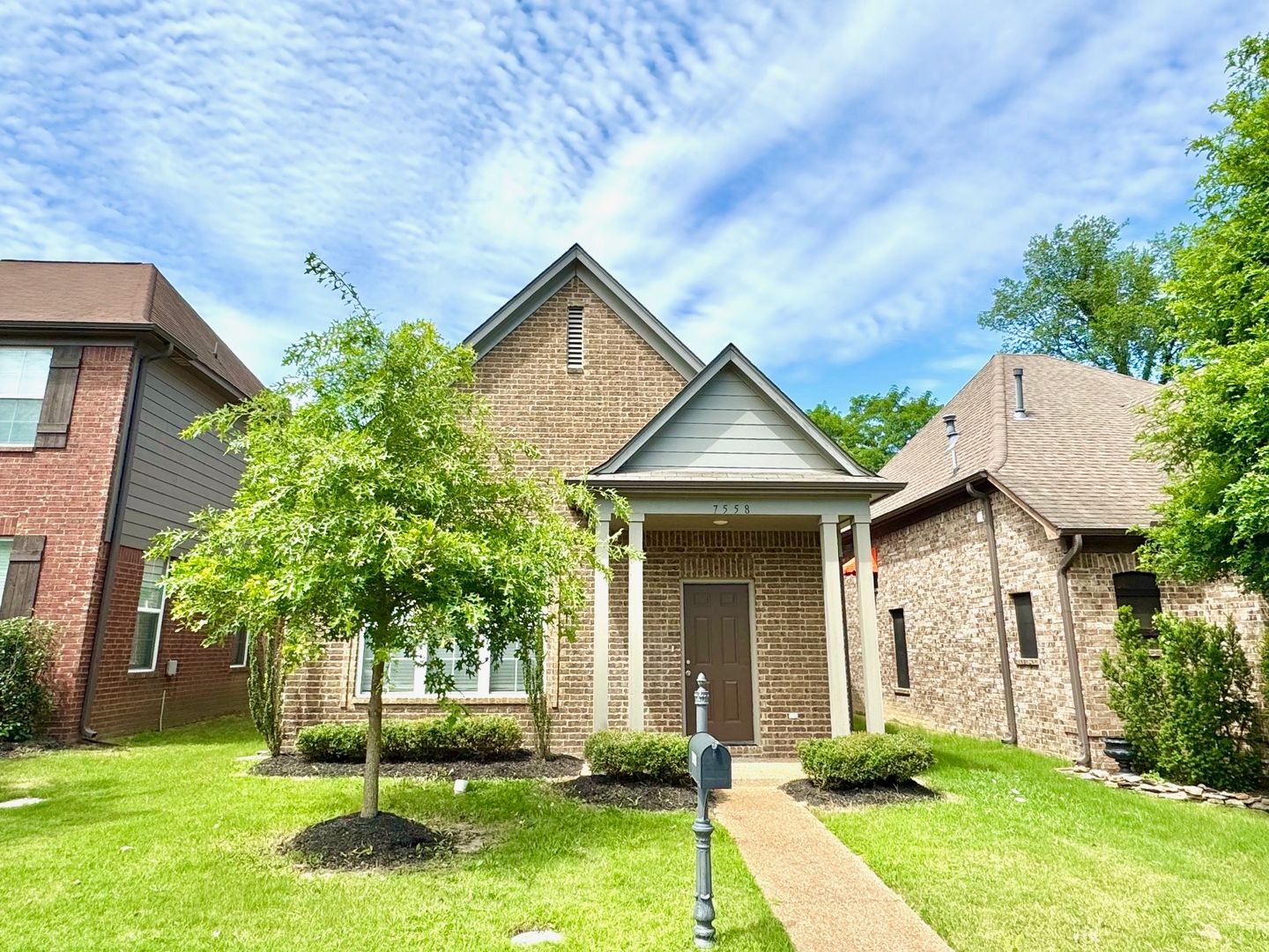 Memphis Apartment: 7558 Glenlaurel Way