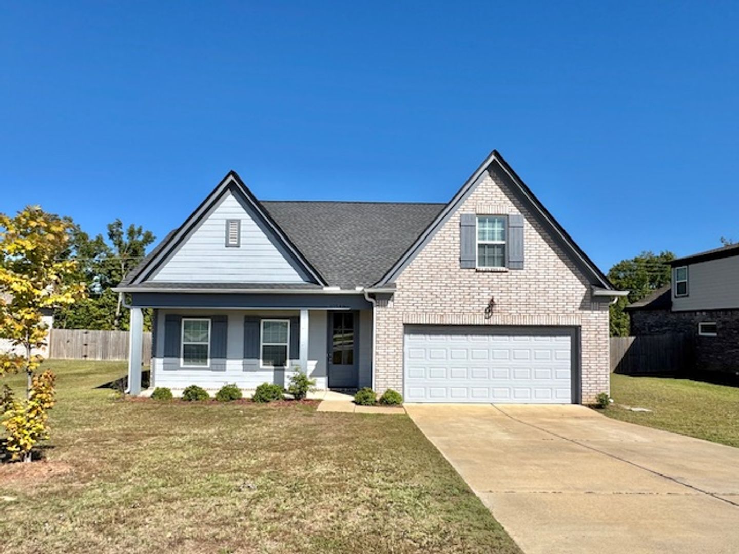 Olive Branch Apartment: 10546 Bayou Court