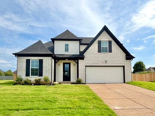 Now Leasing a 4-bedroom 3 bath home in Oakland, TN